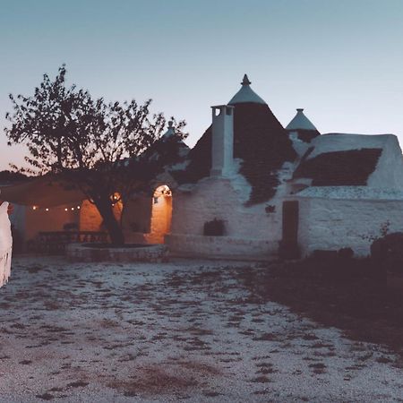 Borgo Trulli 1789 Bed & Breakfast Ostuni Exterior photo