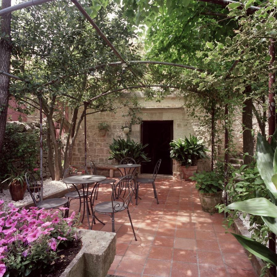 Borgo Trulli 1789 Bed & Breakfast Ostuni Exterior photo